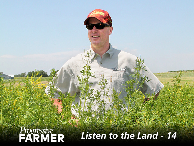South Dakota farmer Chris Hitzeman sees conservation practices as avenues to profitability. (DTN/Progressive Farmer photo by Loretta Sorensen)