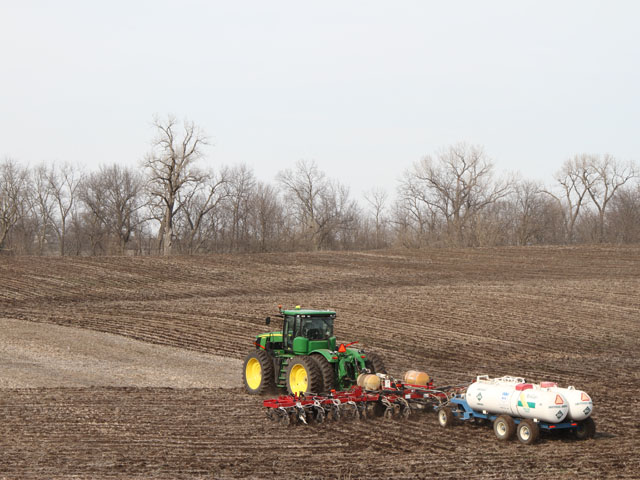 There are steps you can take to avoid injuring corn seeds and young plants following anhydrous ammonia applications. (DTN photo by Pamela Smith)