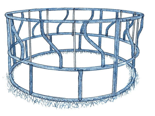 Narrow openings for round bale feeders, Image by Ralph A. Mark Jr.