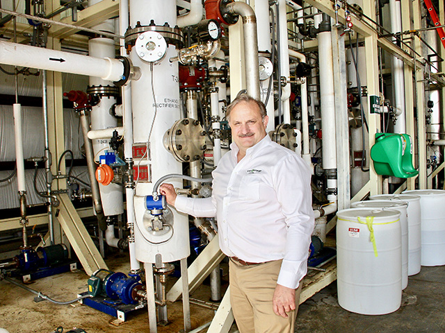 Mark Gaalswyk, CEO/founder, Easy Energy Systems, has developed a modular processing plant for creating sugars or ethanol from multiple crops, Image by Des Keller