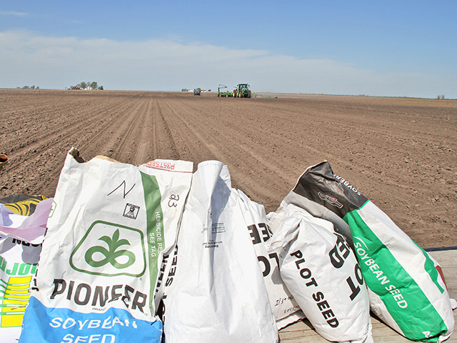 Pioneer will remain the flagship brand for the newly combined company to be known as Corteva, Image by Pamela Smith 