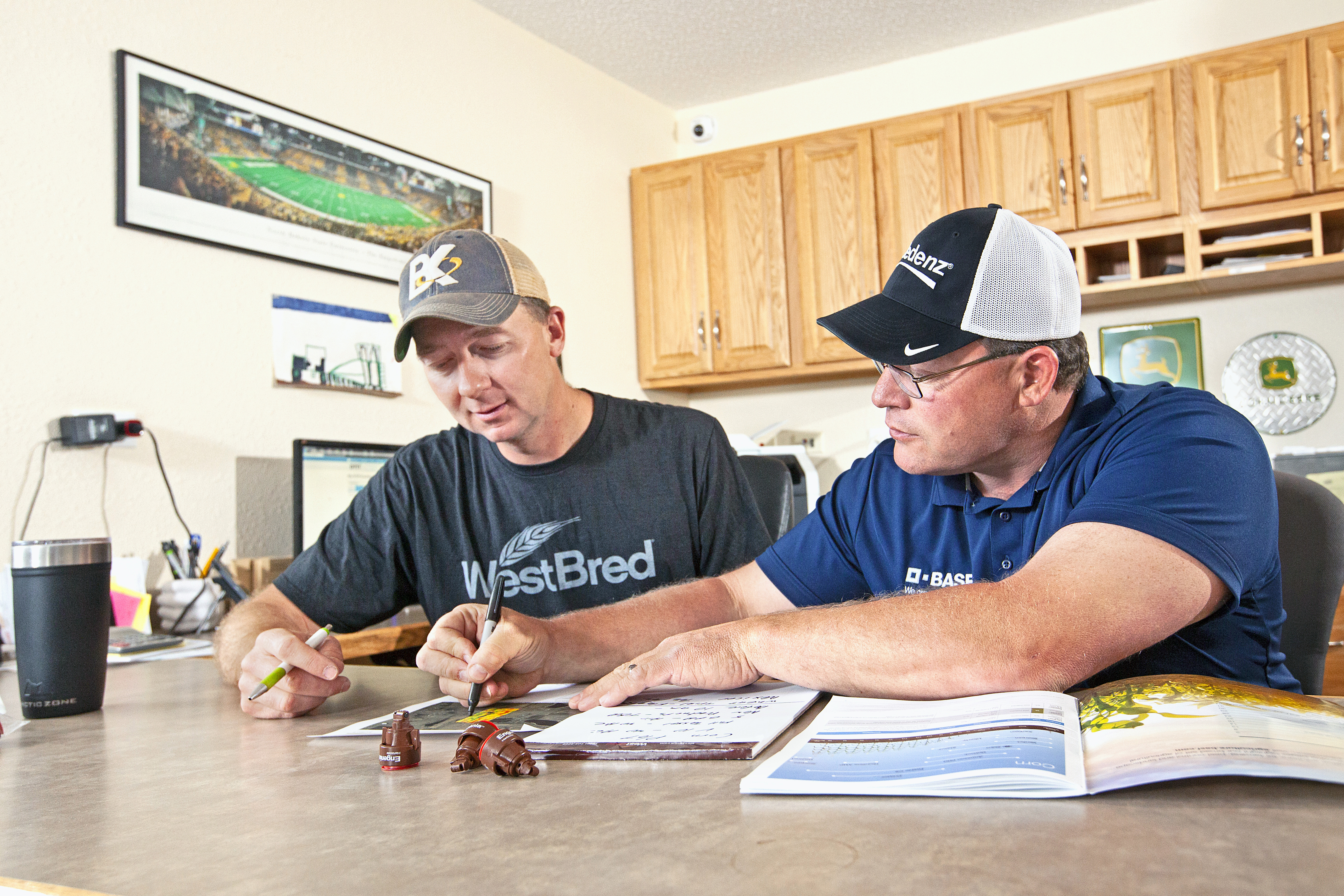 Bryan Kenner and BASF Innovation Specialist Henry Steinberger , Image by John Borge