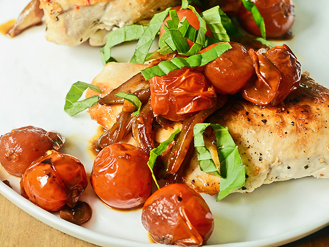 Balsamic Tomato Skillet Chicken (Progressive Farmer image by Rachel Johnson)