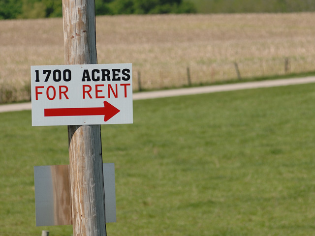 A provision in the House tax-reform plan would lead to taxing rent earned from leasing farms with a 15.3% self-employment tax. (DTN/The Progressive Farmer file photo) 