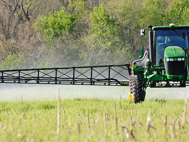 A federal judge granted a temporary restraining order against EPA&#039;s implementation of a new pesticide application exclusion zone rule. (DTN file photo by Jim Patrico)