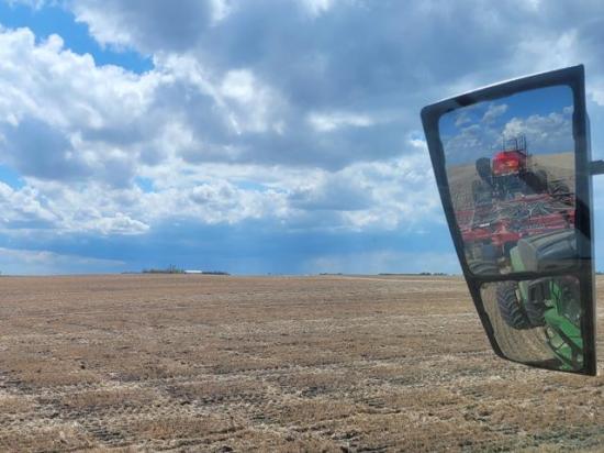 The escalating trade war is like a storm over the horizon between the U.S. and Canada, with still uncertainty on how long it will last. But, looking back, Canadian farmers know there was a time when there wasn't a trade agreement with the U.S. Now, they must be prepared to continue to move forward like they did before and take advantage of opportunities. (Photo courtesy of Marilyn McCutcheon)