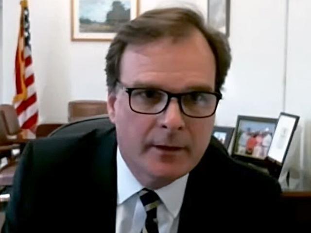 Robert Bonnie, now deputy chief of staff at USDA and a senior advisor for climate, has been nominated by President Joe Biden to serve as undersecretary for Food Production and Conservation (FPAC). Bonnie plays a key role at USDA in helping implement climate-smart farming practices and incentivizing farmers and landowners to embrace those practices. (USDA profile photo and logo) 