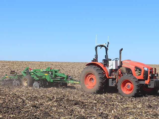 Sabanto Inc. has won a Chicago Innovation Award for its autonomous row-crop technology. (Photo courtesy of Sabanto Inc.)