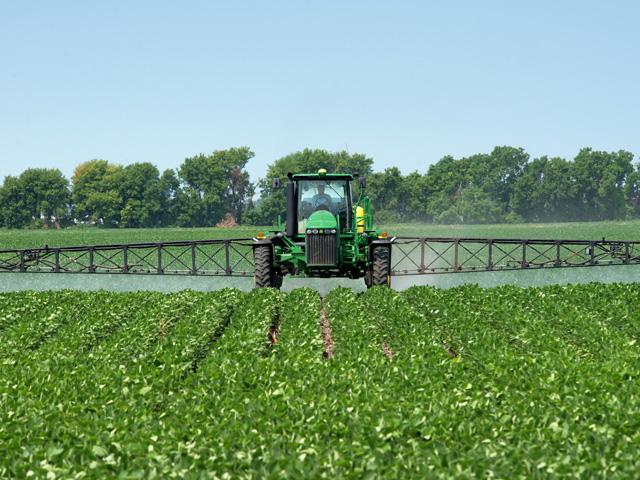 Under EPA&#039;s proposed interim registration review decision for acephate, soybean farmers and others would be unable to use the insecticide to help control stink bugs. (DTN file photo)