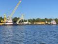 USACE New Orleans district built an underwater sill near Myrtle Grove, Louisiana to prevent further upriver progression of salt water from the Gulf. (Photo courtesy of USACE)