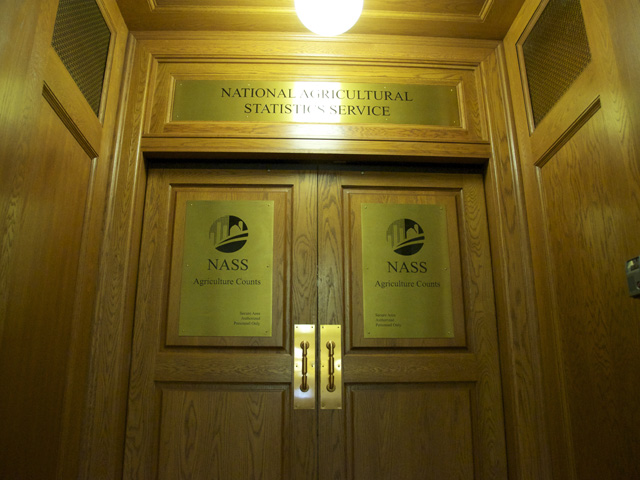The American Farm Bureau Federation released some recommendations calling on USDA&#039;s National Agricultural Statistics Service to be more transparent and upgrade its technology and data for crop reports. (DTN file photo)
