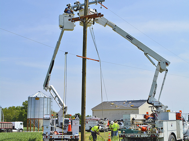 Rural electric cooperatives were among the main recipients of loans and grants released Thursday by USDA to expand broadband and electric lines, as well as add smart-grid technology in rural areas. (DTN file photo courtesy of Northern Neck Electric Cooperative)