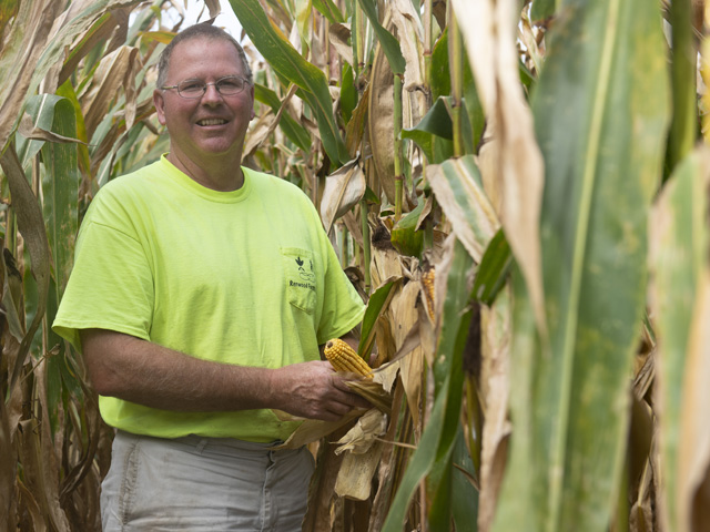 David Hula, of Charles City, Virginia, grew 602-bushel-per-acre corn this year, which topped the National Corn Growers annual yield contest and cemented Hula&#039;s status as one of the corn farming industry&#039;s all-time greats. (DTN photo by Joel Reichenberger)