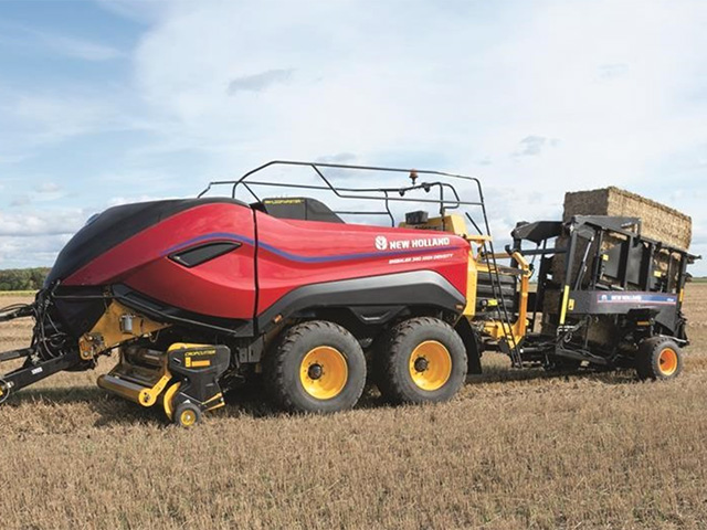 The design for the BigBaler High Density stems from nature, inspired by the flowing lines of crops as they sway in the fields. (Photo courtesy of New Holland Agriculture)