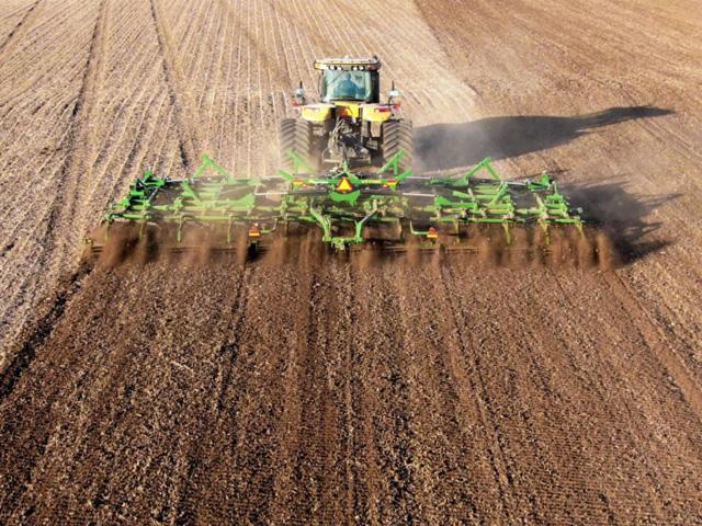 The VT1100 Turbo-Max from Great Plains Ag features a stronger frame, larger turbo blade and a new, double basket finishing option. (Photo courtesy of Great Plains Ag)