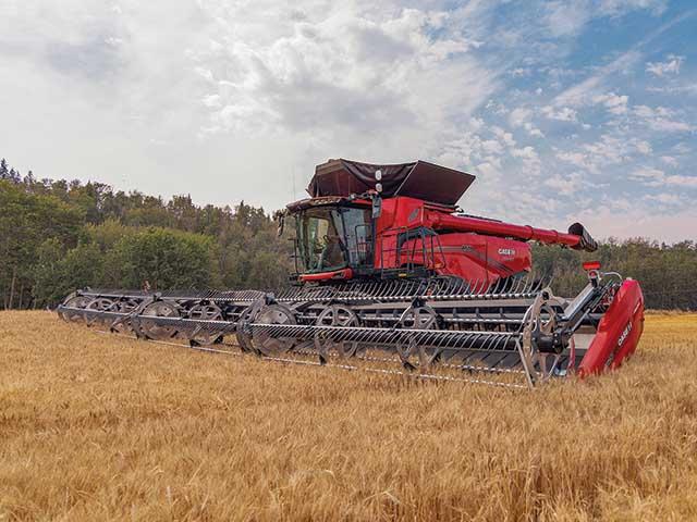 The AF11 matches a 775-hp engine and 567-bushel grain tank with Case IH&#039;s first-ever dual rotor, the AFXL2 drive, to what Case IH says are industry-leading levels of harvesting capacity. (Photo courtesy of Case-IH) 