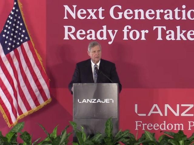 U.S. Secretary of Agriculture Tom Vilsack was on hand Wednesday in Soperton, Georgia, for the grand opening of a plant that will produce sustainable aviation fuel using ethanol. (DTN screenshot)