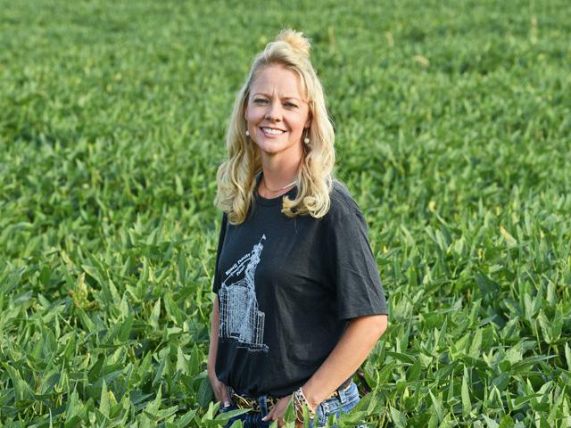 Aimee Bissell has long searched for Peking varieties in her region of Iowa to tackle resistant SCN. But she has run headlong into a market logjam, built by breeding challenges and different industry priorities. She&#039;s hoping farmers can use their market sway to change that. (DTN/Progressive Farmer file photo)