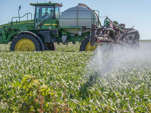 Spraying Liberty for the first time this year? Aim for plenty of sun, high humidity, higher temperatures and prioritize spray coverage. (DTN File Photo by Tom Dodge)