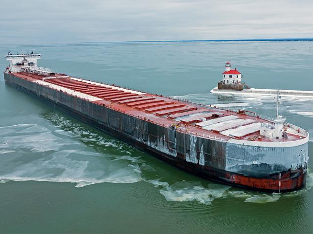 American Century arrived in Superior, Wisconsin, for winter layover and was the last ship of the season to enter the Port of Duluth-Superior. (Photo courtesy of Gus and David Schauer)