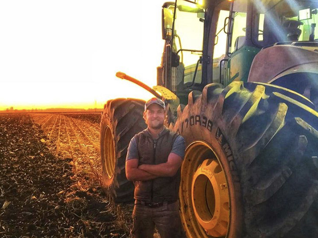 Chris Kinghorn, an H-2A worker from South Africa who works for Tom Farms in Indiana 2021. Since the pandemic began, farms have had trouble getting H-2A workers into the country from South Africa. The Biden administration recently prohibited travel from South Africa because of the omicron variant. (DTN file photo) 