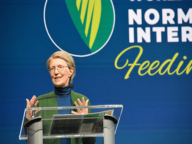 Cynthia Rosenzweig, the 2022 World Food Prize laureate, leads a discussion with other NASA scientists at the Norman Borlaug Dialogue about the tools the agency can provide for modeling climate forecasts for crop production. (DTN photo by Chris Clayton)