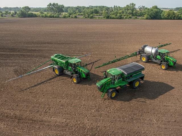 John Deere 800R Floaters with air boom, updated dry spinner spreader and liquid systems. (DTN image courtesy of John Deere)