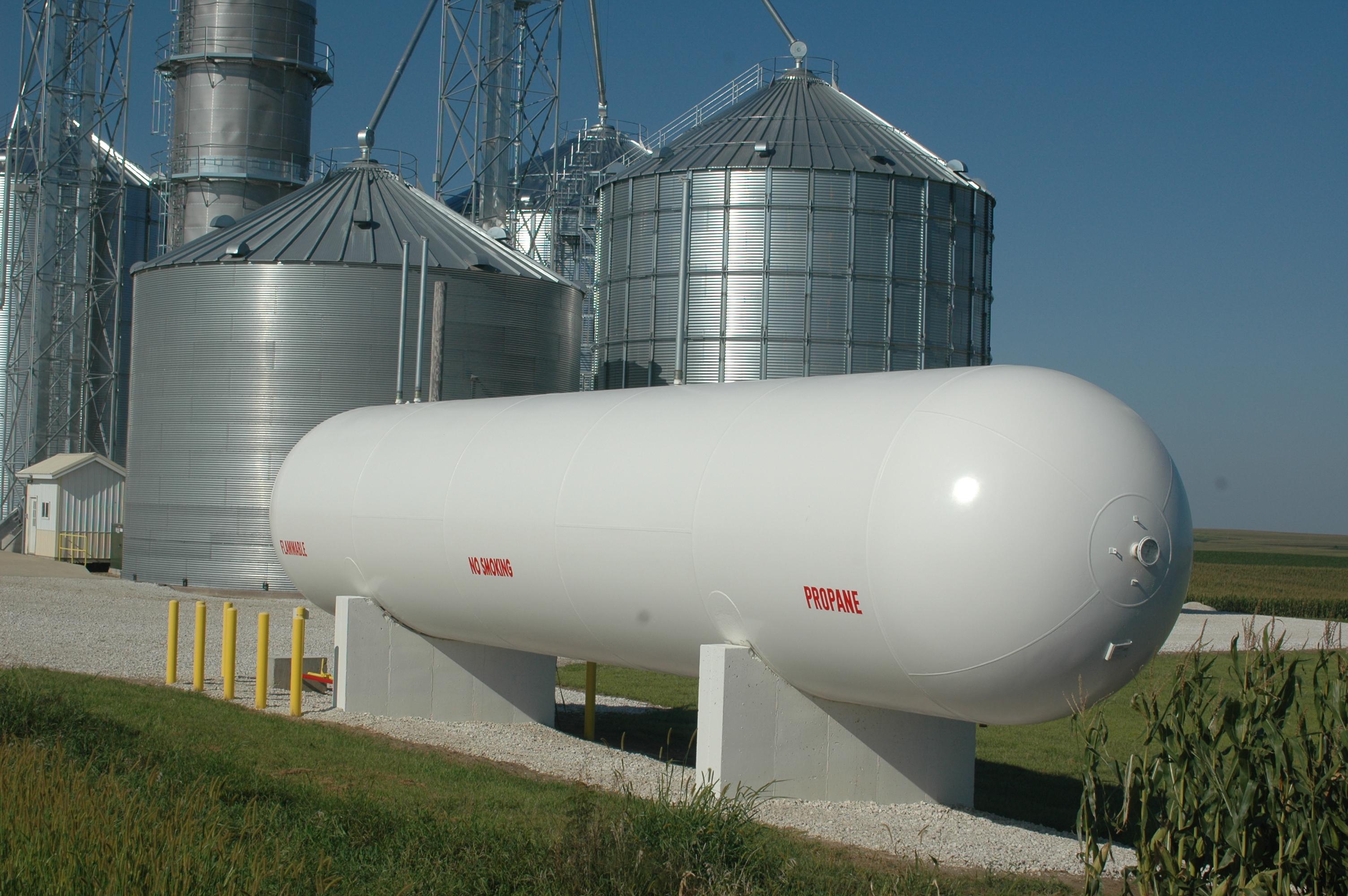 Farmers have invested in larger on-farm propane storage facilities to avoid issues with the delivery of the product as well as to receive volume discounts. (DTN/Progressive Farmer photo by Dan Miller)