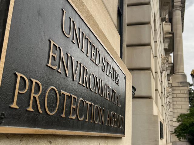 A bipartisan group of U.S. senators asked EPA to set 