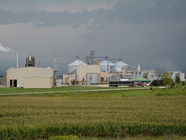 Growth Energy and EPA reached a settlement agreement related to several Renewable Fuel Standard lawsuits filed by the ethanol interest group. (DTN file photo by Matthew Wilde)