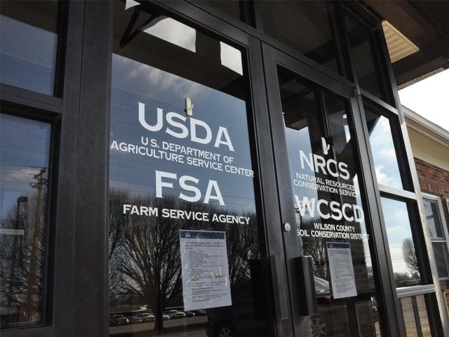 Local FSA offices are closed to walk-in visitors due to the coronavirus. As USDA opens enrollment for the Coronavirus Food Assistance Program Tuesday, farmers and livestock producers need to make appointments by phone or go online to enroll. (DTN file photo by Katie Dehlinger)