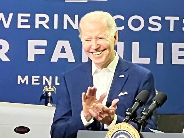 President Joe Biden was introduced Tuesday by Poet grain merchandiser Rachel Conner at the Poet ethanol plant near Menlo, Iowa. The Biden administration is moving ahead with an emergency waiver to allow E15 this summer, but a permanent solution will be needed going forward. (DTN photo by Chris Clayton) 