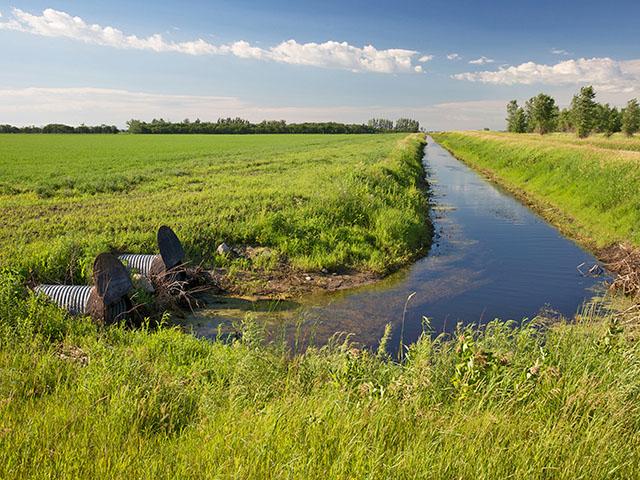 The Environmental Integrity Project points to agriculture runoff as a major reason why the Clean Water Act hasn&#039;t reached its goals after 50 years. (DTN file photo)