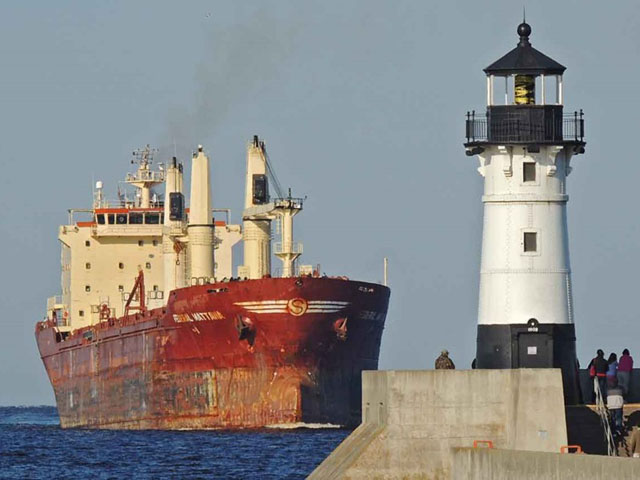 The Federal Mattawa entering Duluth port to load grain. (Photo courtesy Kenneth Newhams, Duluth Shipping News)