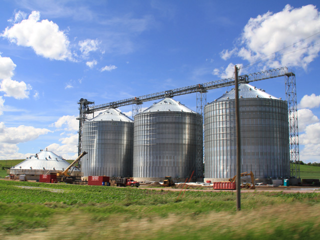 CHS Inc. and Cargill reported earnings recently that show continued challenges in the agriculture economy. (DTN photo by Elaine Shein) 