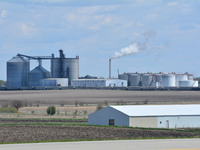 Small refiners seeking waivers to the Renewable Fuel Standard would have to file applications by June 1, if a bill introduced in Congress this week becomes law. (DTN/Progressive Farmer photo by Matthew Wilde)