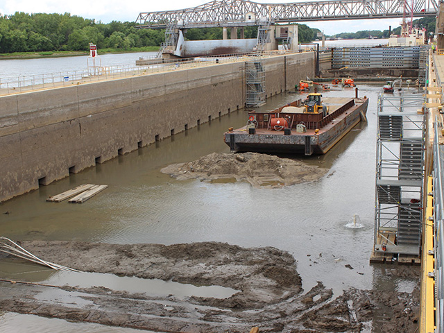 Maintenance and inspections continue at Peoria Lock and Dam near Creve Coeur, Illinois, as part of the 2020 Illinois Waterway Consolidated Lock Closures. Built around the 1930s, these lock systems have withstood the test of time and are getting much needed repairs during these closures. (Photo courtesy of USACE Rock Island District.